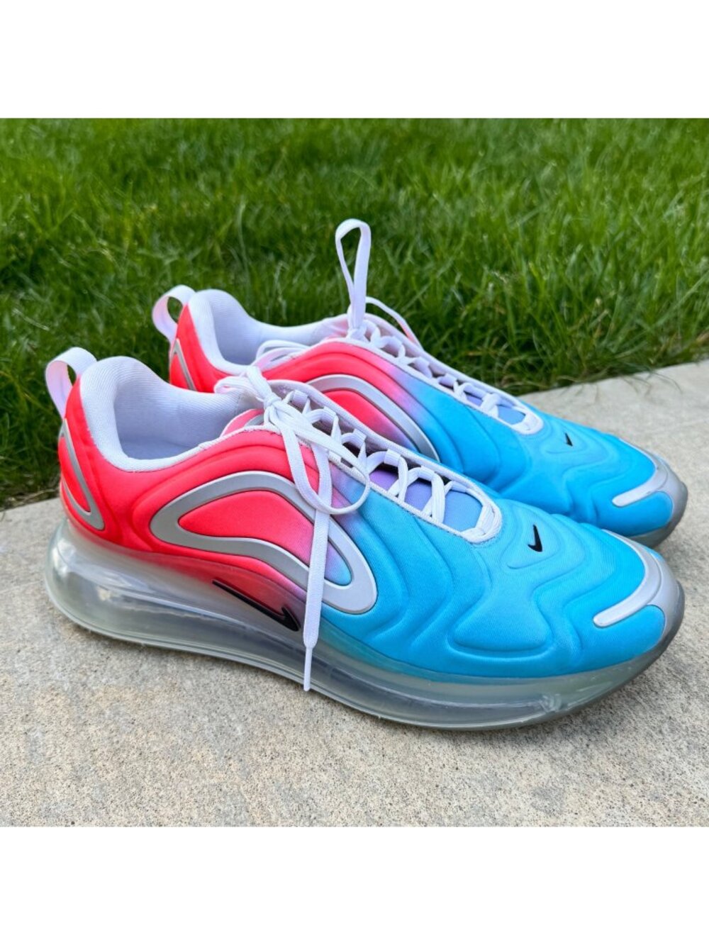 Nike AirMax Sneakers Womens Size 12 AR9293-600 Lava Glow Blue Fury